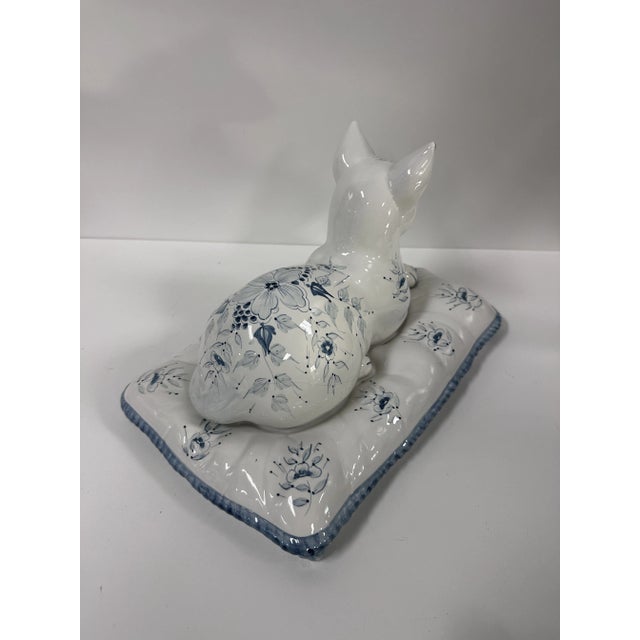 Vintage Italian Ceramic Blue and White Cat Figurine on Pillow For Sale - Image 4 of 12