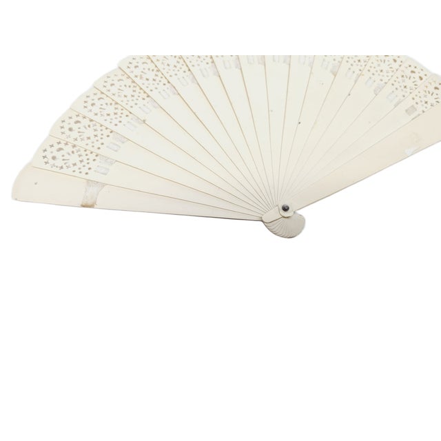 Art Nouveau Austro-Hungarian Celluloid Fan, 1900s For Sale - Image 10 of 12