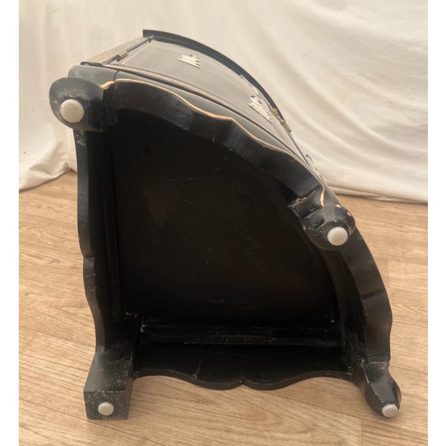 Vintage Chinese Corner Cabinet Chinoiserie Mother of Pearl Applique Asian Style For Sale - Image 11 of 11