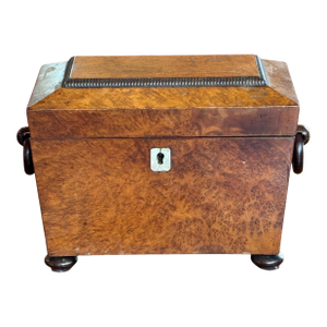 19th Century Small Burl Walnut Tea Caddy
