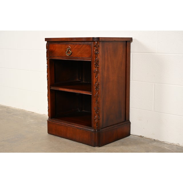 Century Furniture Georgian Carved Mahogany Nightstand or Bedside Table, Circa 1950s For Sale - Image 17 of 17