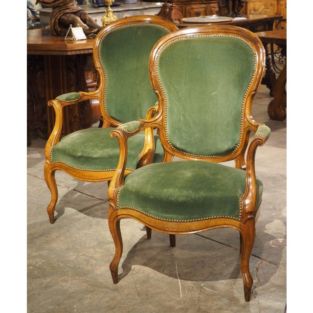 Pair of Antique French Walnut Violin Back Fauteuils, Circa 1885 For Sale - Image 4 of 18