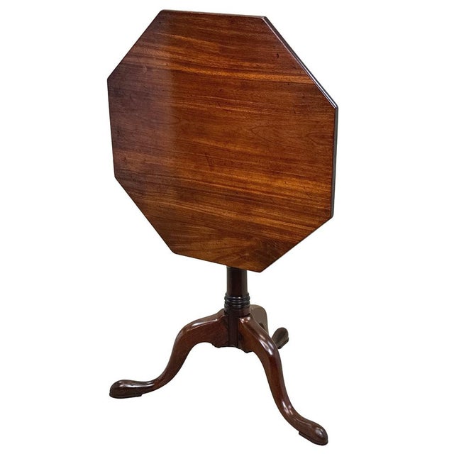 Brown Georgian Octagonal Wine Table in Mahogany, 1760 For Sale - Image 8 of 11