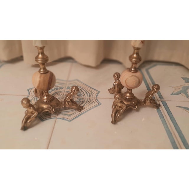 Gold Freestanding Figural Ashtray with Cherub Statues in Onyx Marble and Brass, 1960s, Set of 2 For Sale - Image 8 of 14