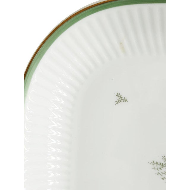 Ceramic 1960s Square Cake Plates in Green Melodi Pattern by Royal Copenhagen, 2 Pieces For Sale - Image 7 of 11