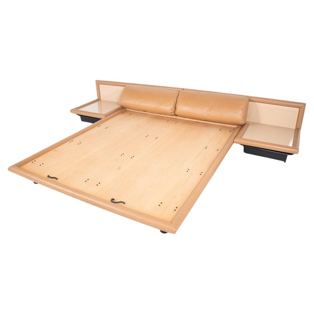 Leather Bed Model Morna by Afra & Tobia Scarpa for Molteni, Italy, 1972 For Sale