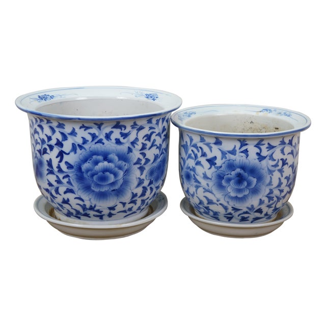 Early 20th Century 2 Chinese Chinoiserie Blue & White Lotus Flower Planters Cachepots Jardinières For Sale