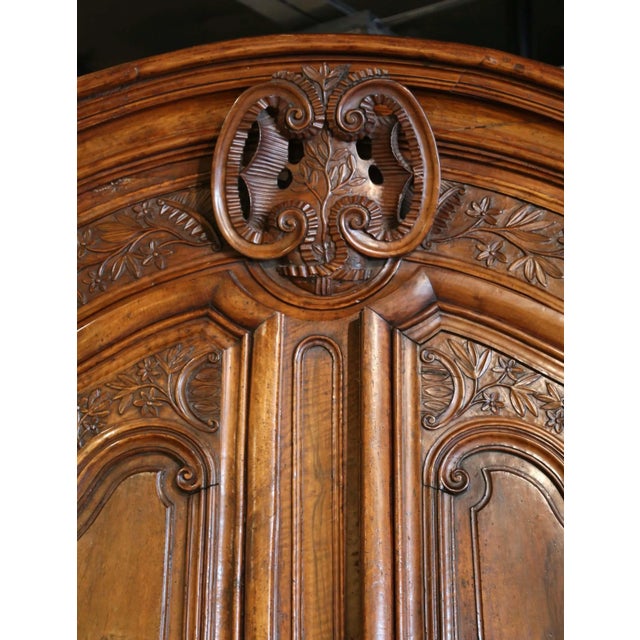 French 18th Century French Louis XV Carved Walnut Armoire Lyonnaise With Floral Motifs For Sale - Image 3 of 12