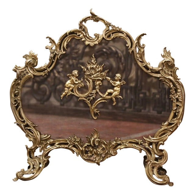 19th Century French Louis XV Bronze Doré Fireplace Screen With Cherub Motifs For Sale
