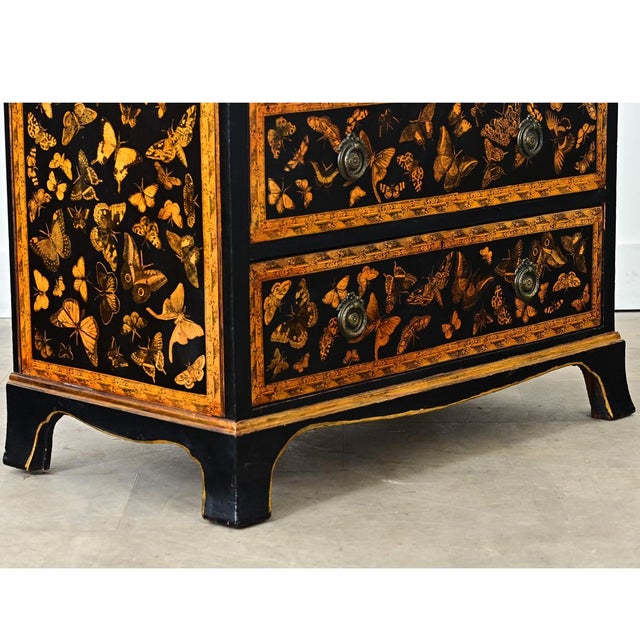 Early 20th Century English Painted Pine Chest of Drawers with Moth Decoupage For Sale - Image 5 of 12