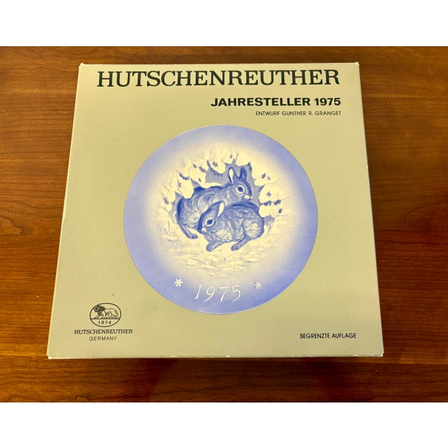 Beautiful Vintage German Hutschenreuther 1975 Jahresteller plate. Design by Gunther R. Granget. Plate has two adorable...