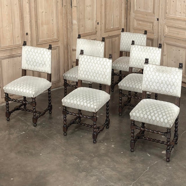 Late 19th Century Set of 6 Antique 19th Century Renaissance Revival Oak Dining Chairs For Sale - Image 5 of 18
