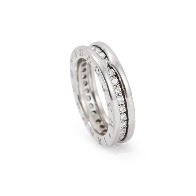 Modern Bvlgari b.zero1 18k White Gold Pavé Diamond Band Ring, Size 5 For Sale - Image 3 of 8