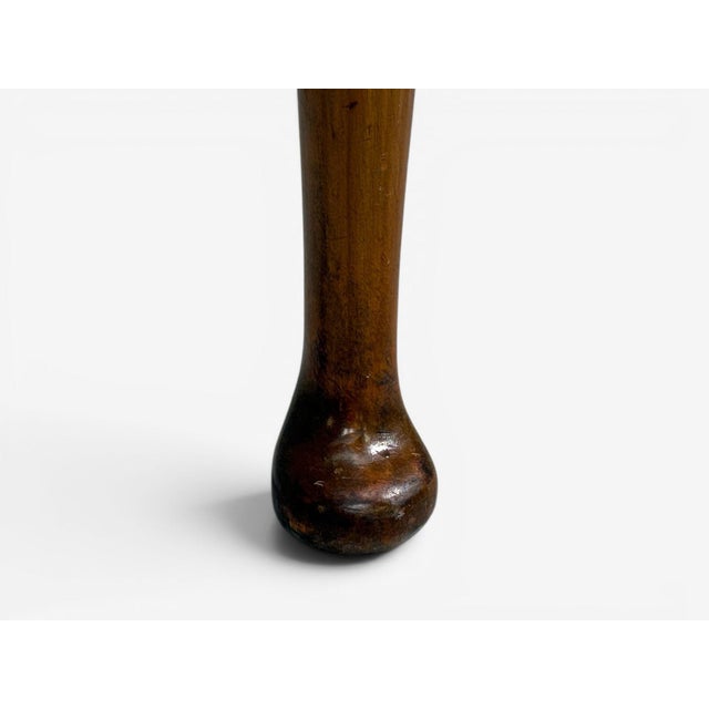 Queen Anne, Lowboy Writing Desk, Crotch Mahogany Veneer, Walnut, England, 19th C. For Sale - Image 15 of 16