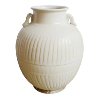 Vintage White Milk Farmhouse Pottery For Sale