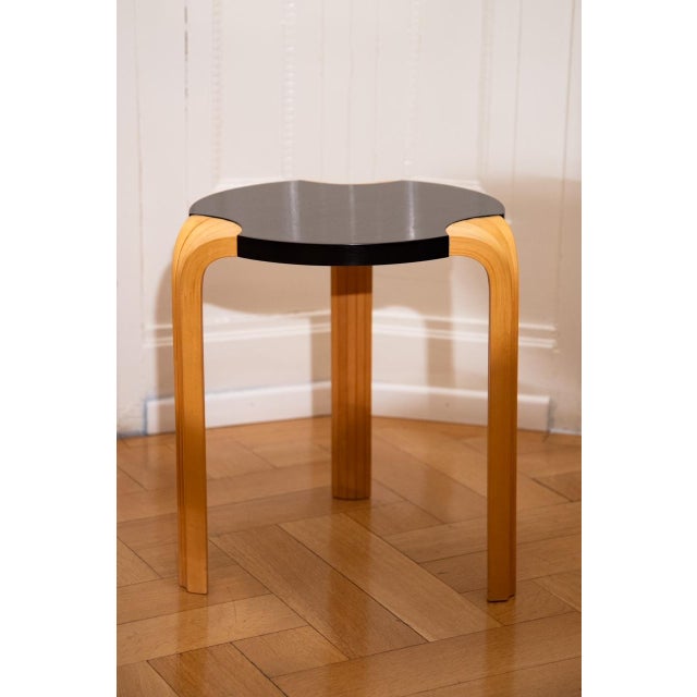 X600 Stool or Side Table by Alvar Aalto for Artek, Finland, 1950s For Sale - Image 9 of 9