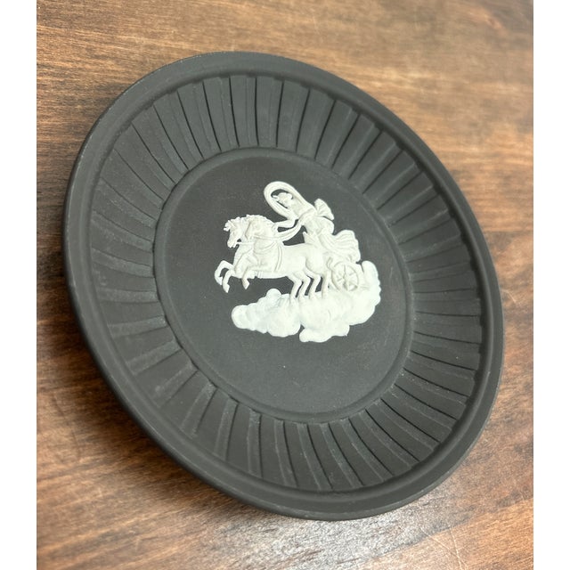 Wedgwood Vintage Wedgwood Black Jasperware Fluted Trinket Dish - Aurora Chariot Design For Sale - Image 4 of 8