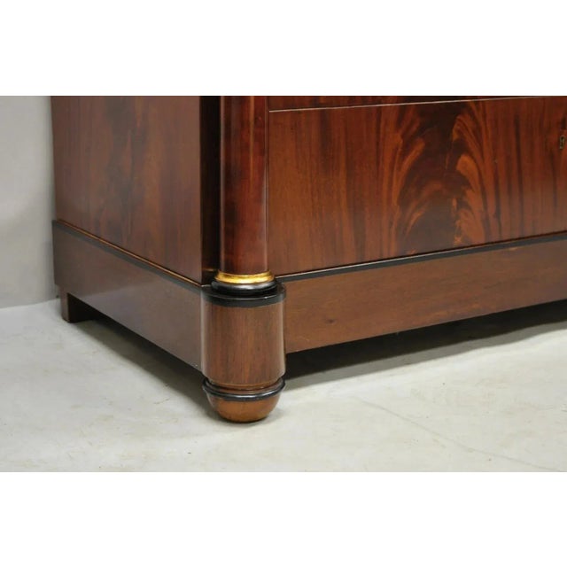 Villa Garnelo French Empire Style Crotch Mahogany 4 Drawer Commode Dresser Chest For Sale - Image 10 of 11