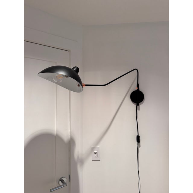Dimmable arm light