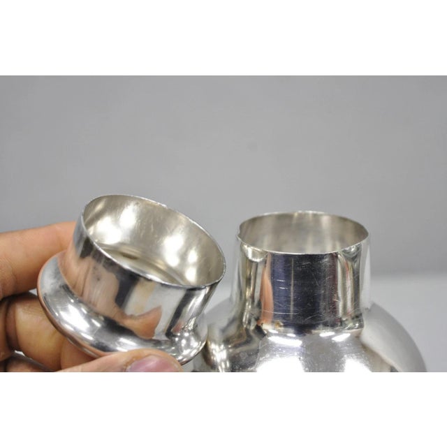 Metal Vintage Wiskemann Belgium Art Deco Silver Plated Martini Cocktail Shaker Barware For Sale - Image 7 of 16