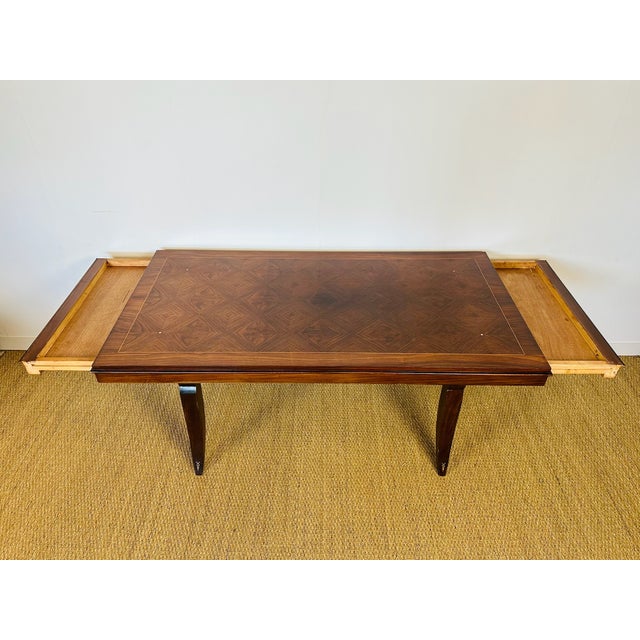 Art Deco Dining Table in Walnut and Diamond Marquetry, France, 1940s For Sale - Image 4 of 18