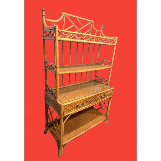 Hollywood Regency 1980s Brighton Pavilion Chinese Chippendale Style Bamboo Caned Étagère/Display For Sale - Image 4 of 9