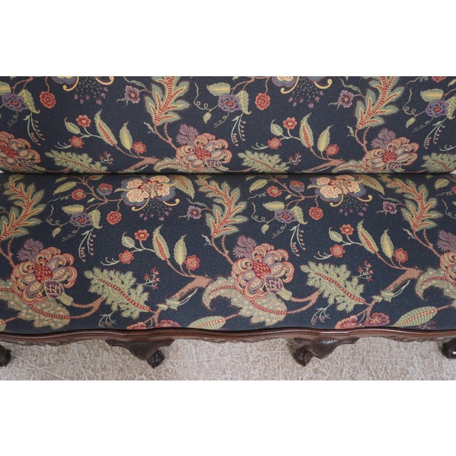 Wood Antique English Georgian Clawfoot Mahogany Settee For Sale - Image 7 of 18