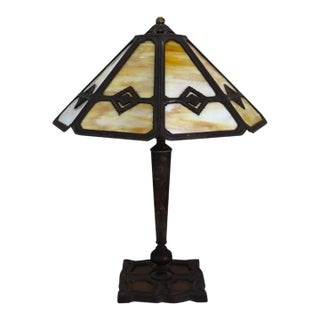 Antique Bradley & Hubbard Arts & Crafts 8-Panel Slag Glass Table Lamp C1920 For Sale