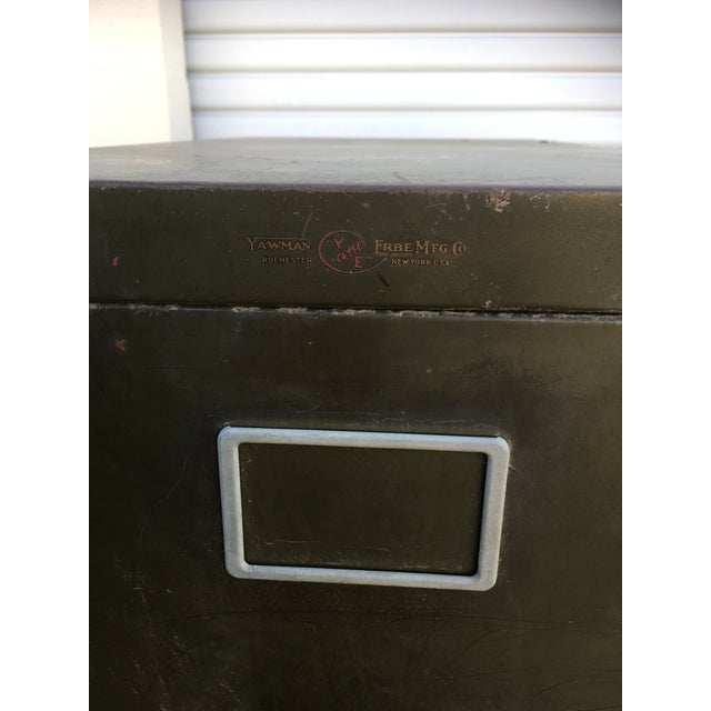 Industrial Industrial Vintage Yawman Erbe New York Green 4 Drawer Metal File Cabinet For Sale - Image 3 of 7