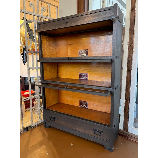 Globe Wernieke Mission Barrister Bookcase Quarter Sawn 3 Stack + Drawer + Crown + Bevelled Glass For Sale - Image 4 of 4