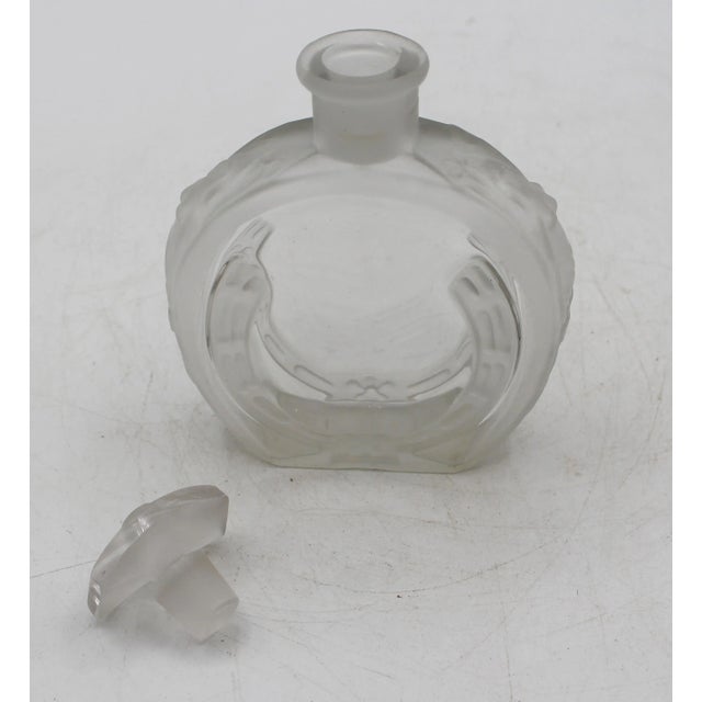 Art Deco C. 1915-25 French Glass Perfume Bottle for Rigaud "Un Air Embaume" For Sale - Image 3 of 5