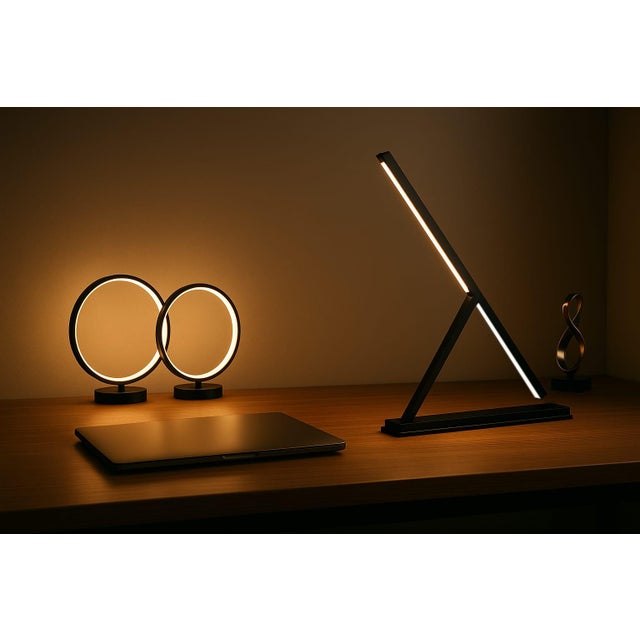 Contemporary Minimalist Table Lamp by Tommaso Cristofaro For Sale - Image 3 of 7