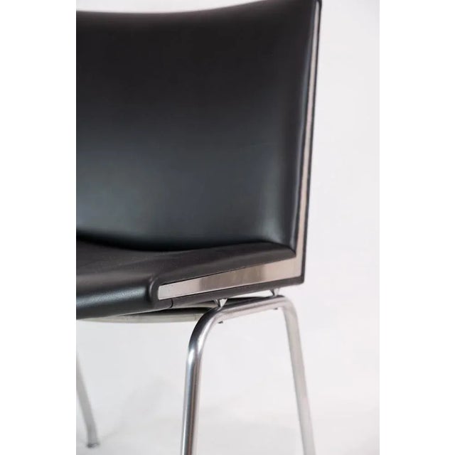 Set of Kastrup Chairs in Black Leather Model Ch401 attributed to Hans J. Wegner & Carl Hansen & Son for Carl Hansen & Søn, 1960s For Sale - Image 9 of 11