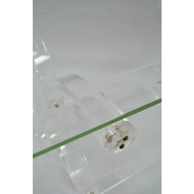 Mid Century Modern Scrolling Ribbon Lucite Glass Hollywood Regency Coffee Table For Sale In Philadelphia - Image 6 of 10