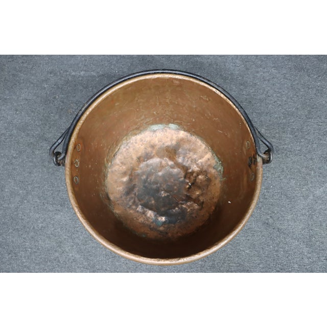 Copper Antique Hand-Hammered Copper Apple Butter Kettle With Wrought Iron Swing Handle For Sale - Image 8 of 12