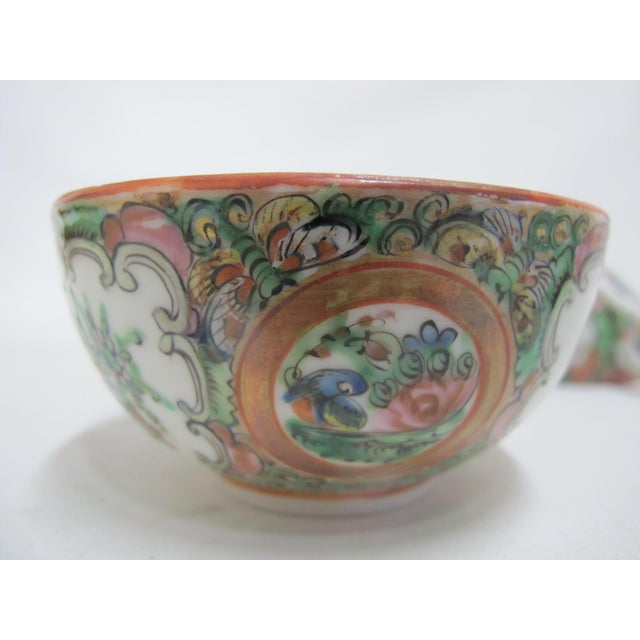 Chinese Export Famille Rose Medallion Porcelain Tea Cup & Saucer Set of 4 For Sale - Image 16 of 18