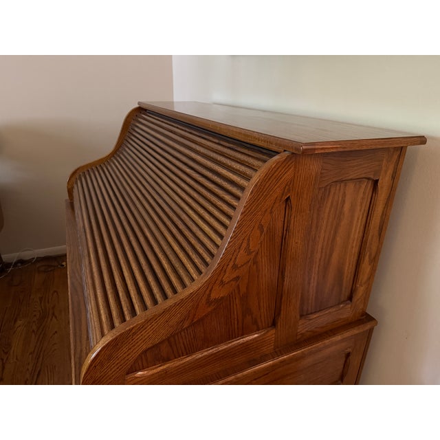 Traditional Vintage (Circa 1982) Oak Roll-Top Secretary Desk in Rich, Warm Honey-Brown Finish. For Sale - Image 3 of 8