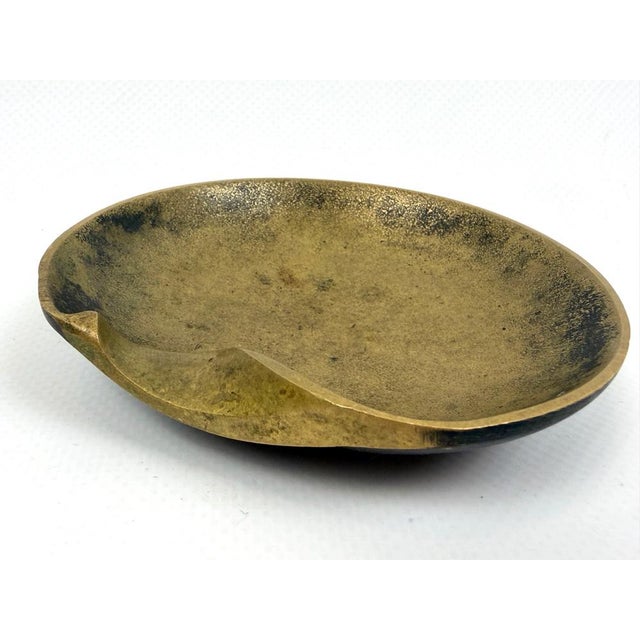Mid-Century Modern Vintage Austrian Brass Ashtray attributed to Franz Hagenauer, 1950s For Sale - Image 3 of 8