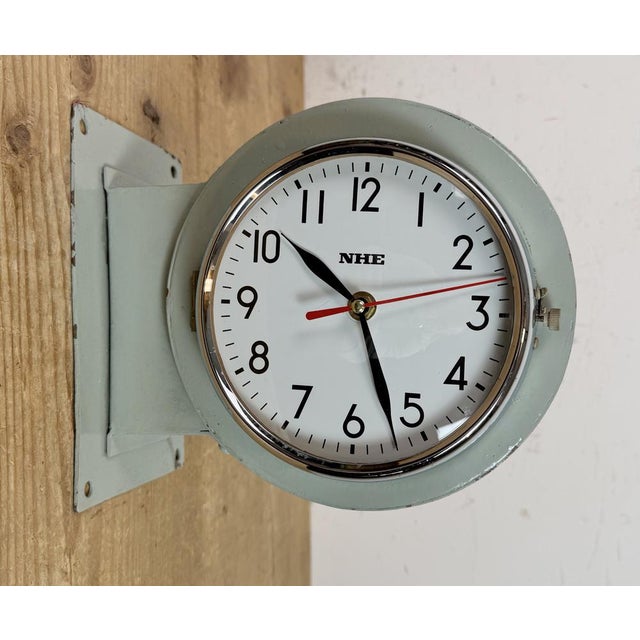 1980s Vintage Green Double-Sided Ship Wall Clock from NHE, 1980s For Sale - Image 5 of 18