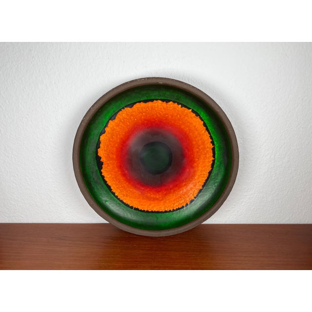 Large Mid-Century Modern Studio Pottery Bowl, 1960s For Sale - Image 6 of 18