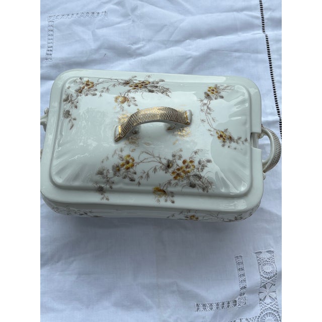 French 19th Century Limoges Porcelain Covered Serving Dish Highly Collectible French Porcelain Piece 1890 For Sale - Image 3 of 4