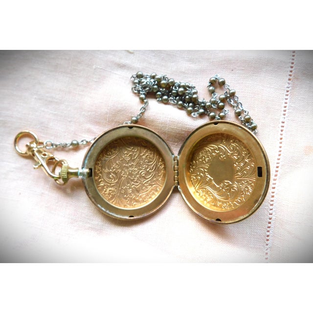 Mid-Century Modern Vintage Pewter Woman Profile Cameo Pocket Watch Locket, Grey Pearl Link Chain For Sale - Image 3 of 15