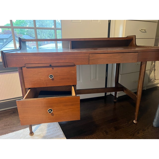 1950s 1950s Mainline by Hooker Mid Century Desk For Sale - Image 5 of 6