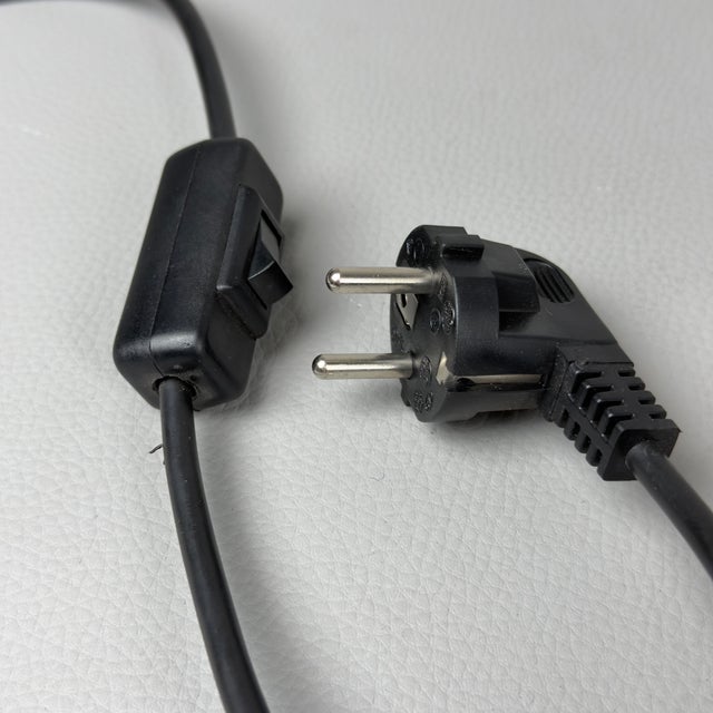 Space Age Pall Table Lamp by Raul Barbieri and Giorgio Marianelli for Tronconi, 1980s For Sale - Image 11 of 15