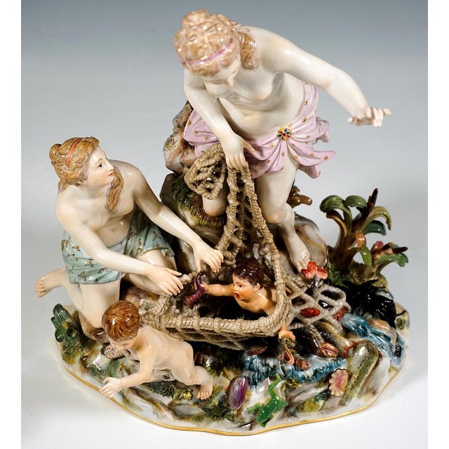 Large The Catch of the Triton Mythological Group by J. J. Kändler for Meissen, 1860s For Sale - Image 6 of 11