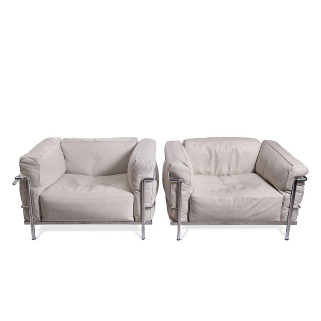 This pair of LC3 Armchairs by Le Corbusier for Cassina represents one of the most iconic expressions of modernist seating,...