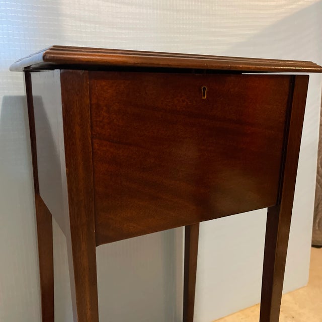 Traditional Early 20th Century Edwardian Mahogany Work Table For Sale - Image 3 of 6