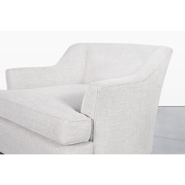 Wood 1960s Mid-Century Modern Walnut Lounge Chairs For Sale - Image 7 of 14