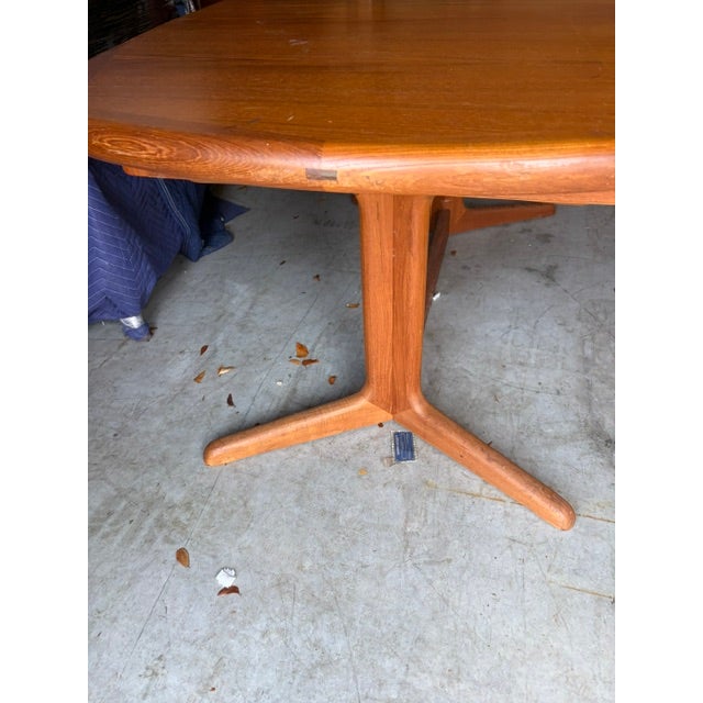 1960s 1960s 7 Ft Danish Teak Oval Dining Table W/ 20" Hide Away Center Leaf For Sale - Image 5 of 5