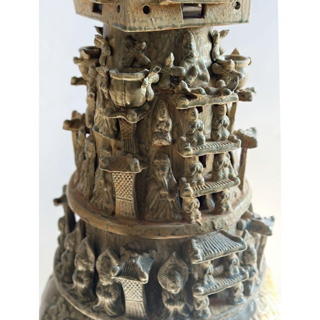 Pair of Early 1900s Chinese Earthenware Ceremonial Vases For Sale In Los Angeles - Image 6 of 7